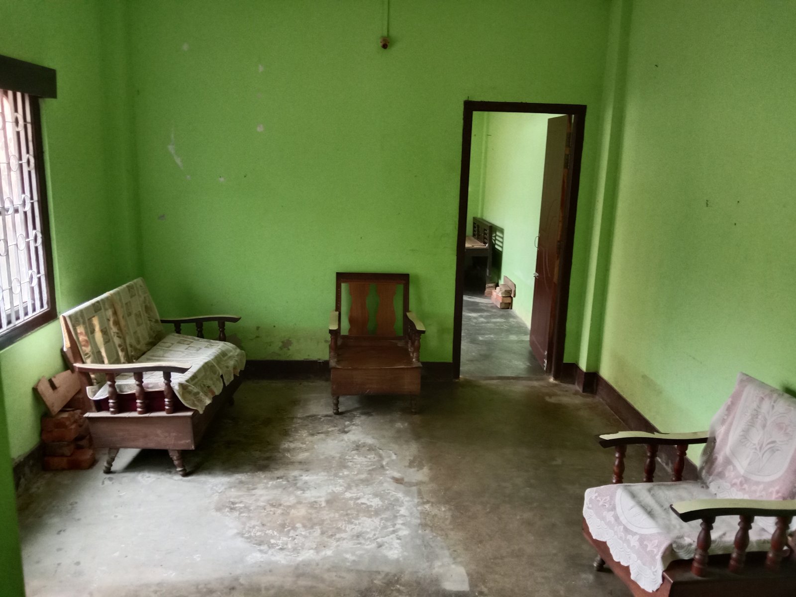 Room for rent - Malugram Itkhola