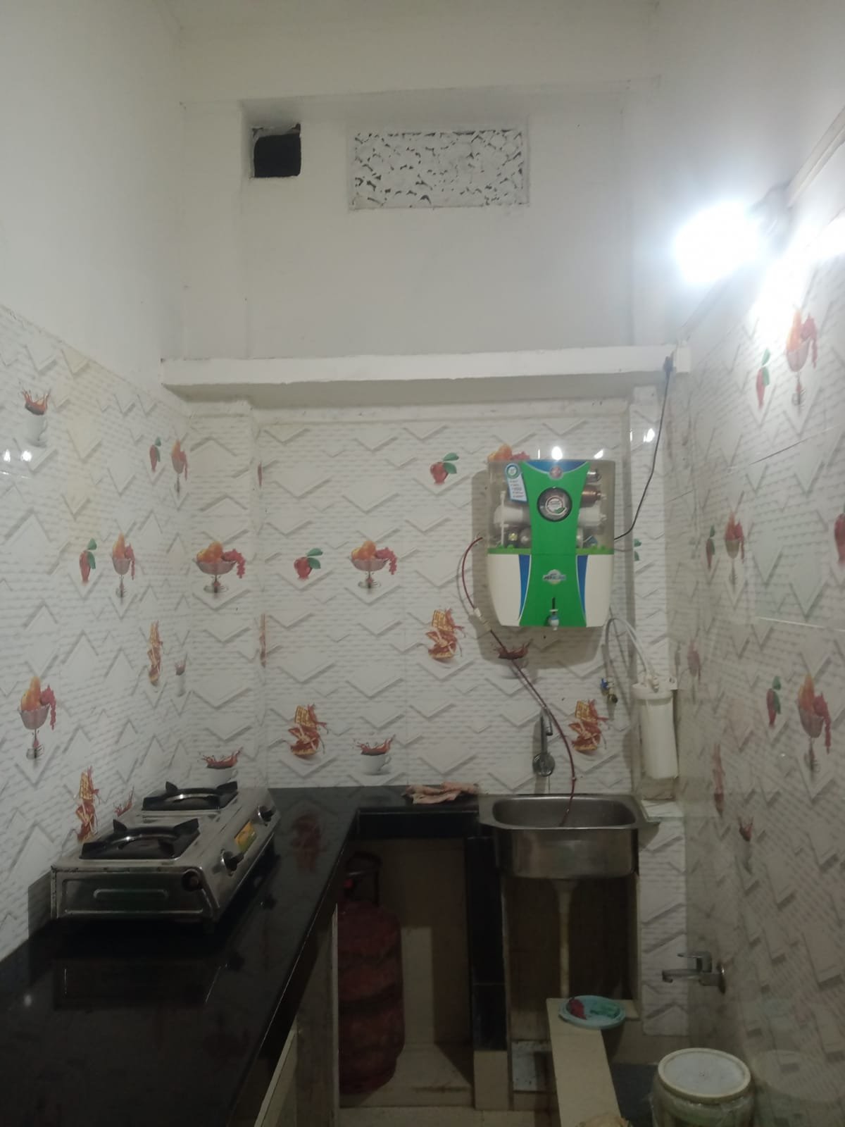 Sabitri girls PG contact no 6003155354