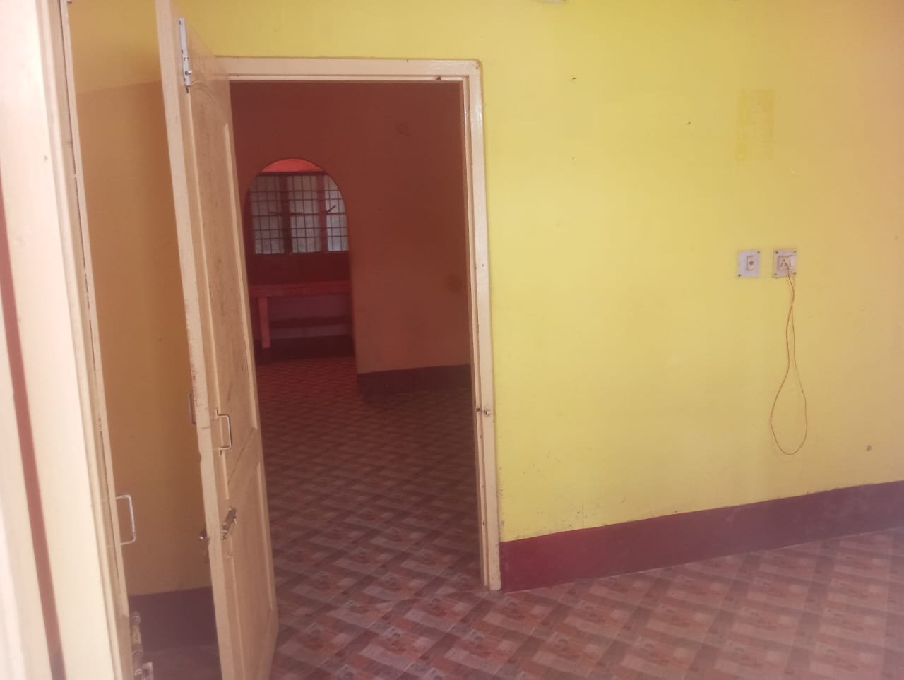 2Bk Room Available for Rent at Chencoorie Road Beni Madhav Lane