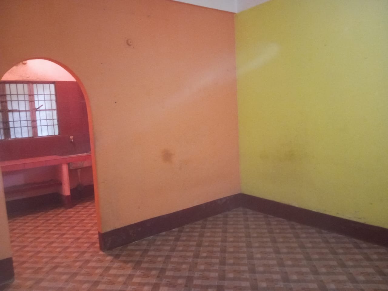 2Bk Room Available for Rent at Chencoorie Road Beni Madhav Lane