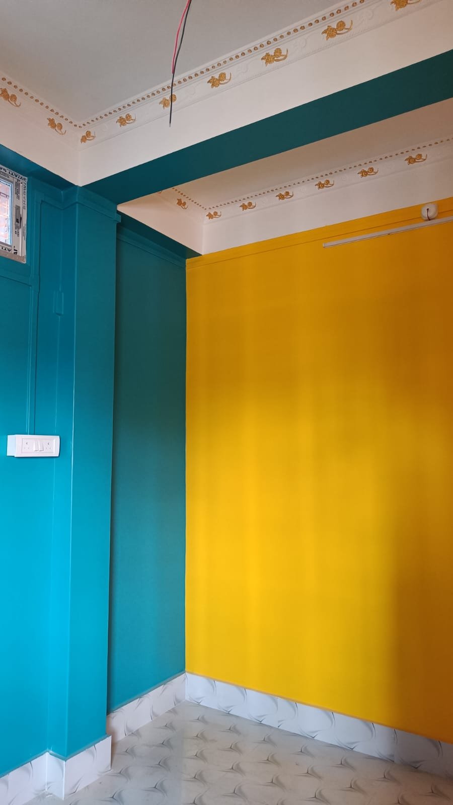 Residential property is available for rent.Contact:::8638179891