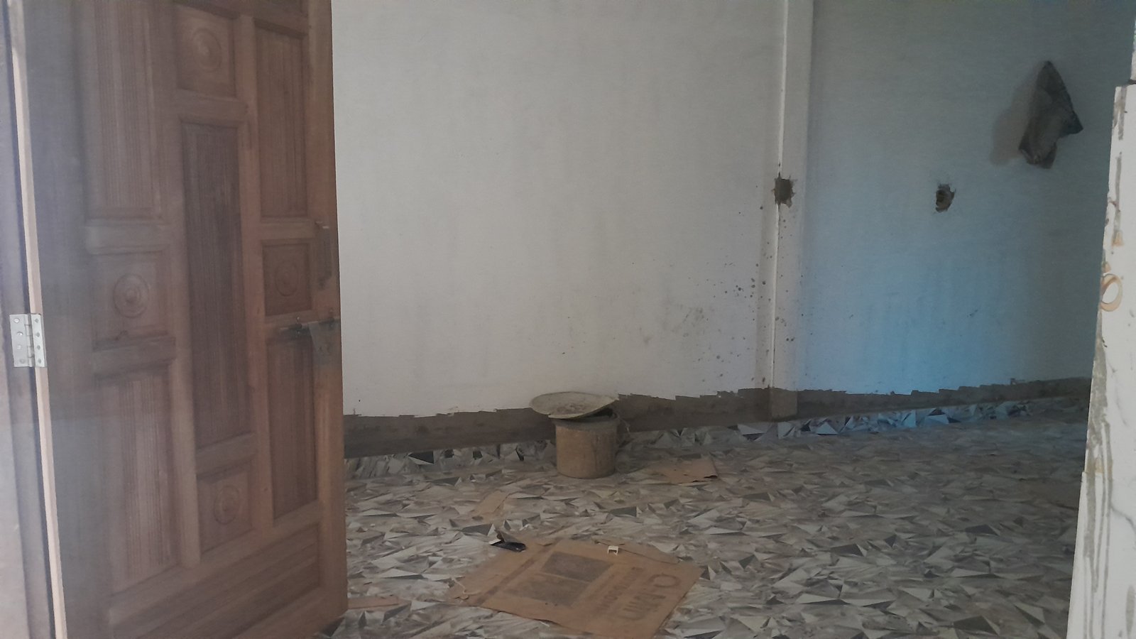2 BHK Flat for Sale | 760 Sq.Ft | 4th Floor | ₹28 Lakh