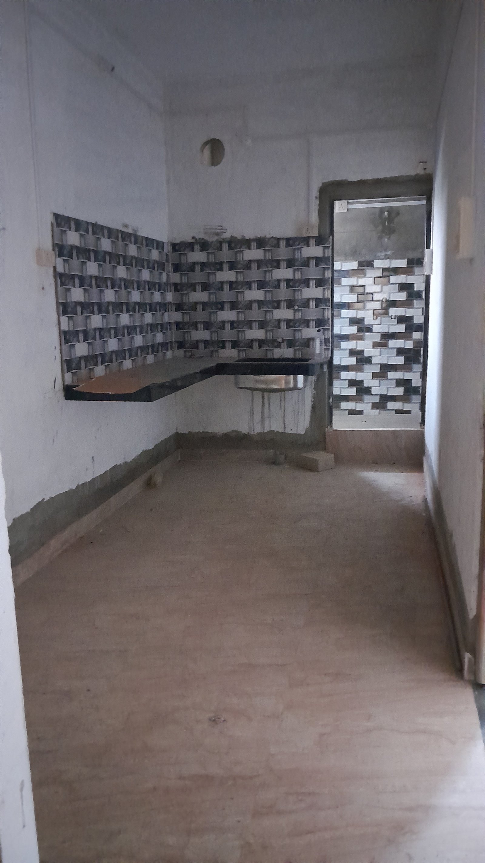 2 BHK Flat for Sale | 760 Sq.Ft | 4th Floor | ₹28 Lakh