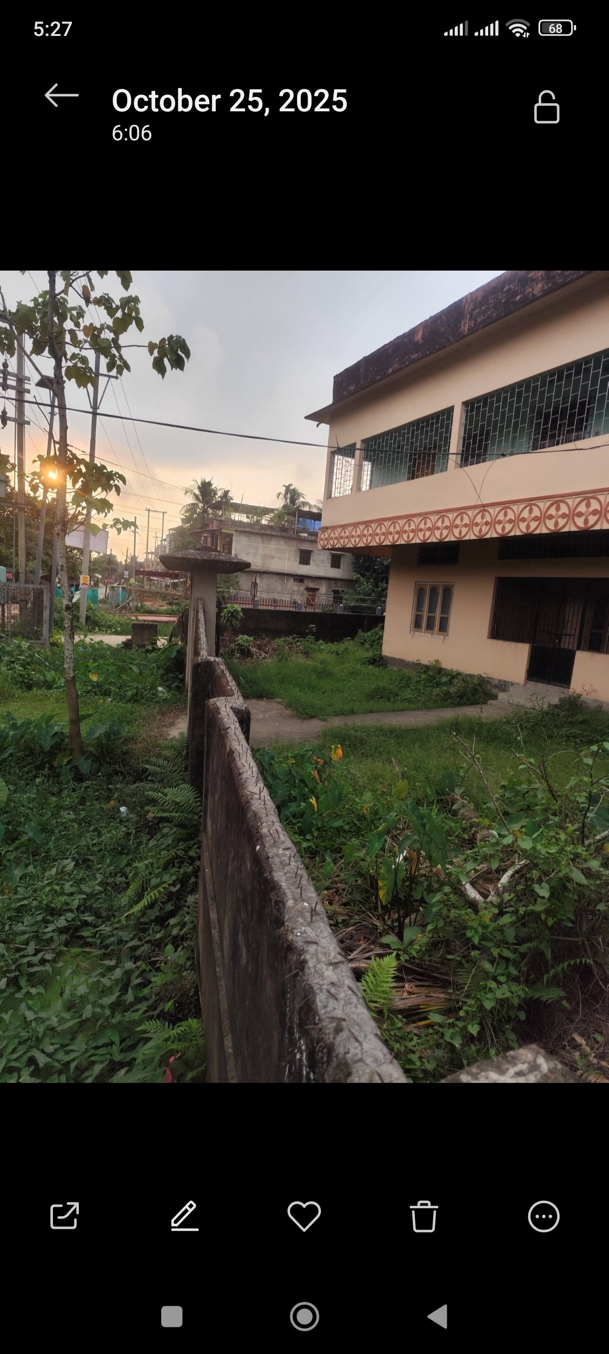 House for rent office bank Gowdown