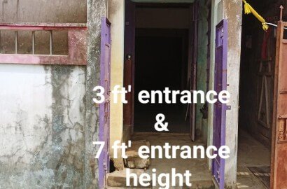 Urgent Sale – 3-Storey Independent Building.