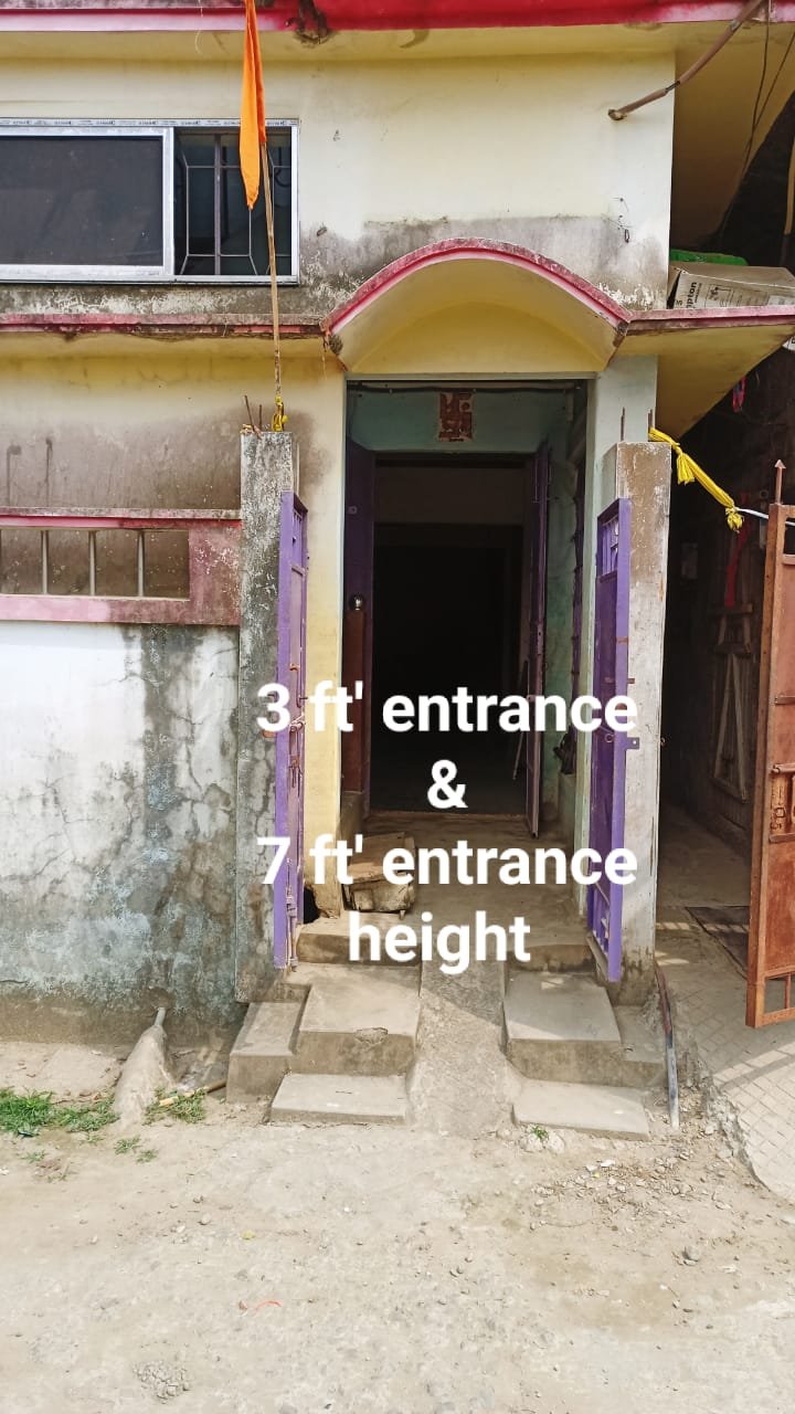 Urgent Sale – 3-Storey Independent Building.