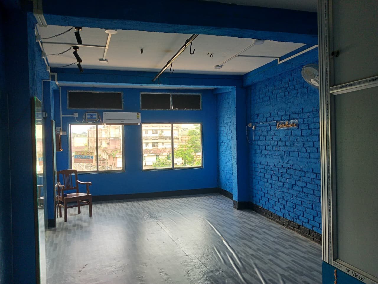2nd floor for Rent (commercial use )