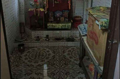 For sale 3 bhk used flat at Silchar 2nd Link road