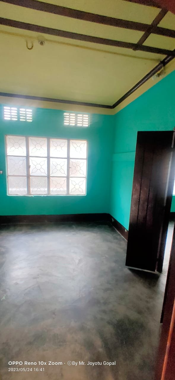 Room for rent -1st link Road Lane no. 8 House no. 27