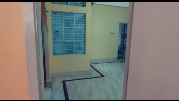 Room For Rent - Ambicapatty near Durga sanker main road