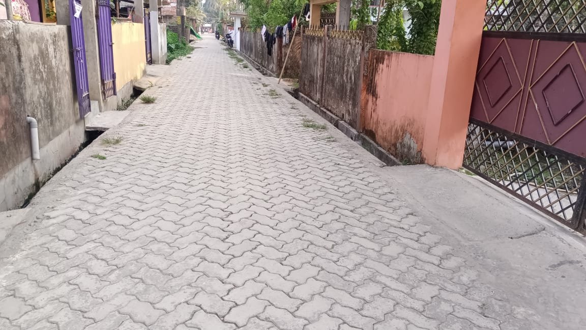 4 katha land with Rcc Building Complete in 2nd Link road, Silchar for sale as genuine customers needed