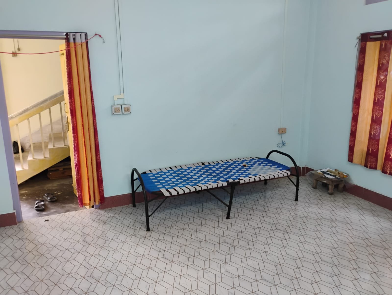 Room for rent- National Highway Road
